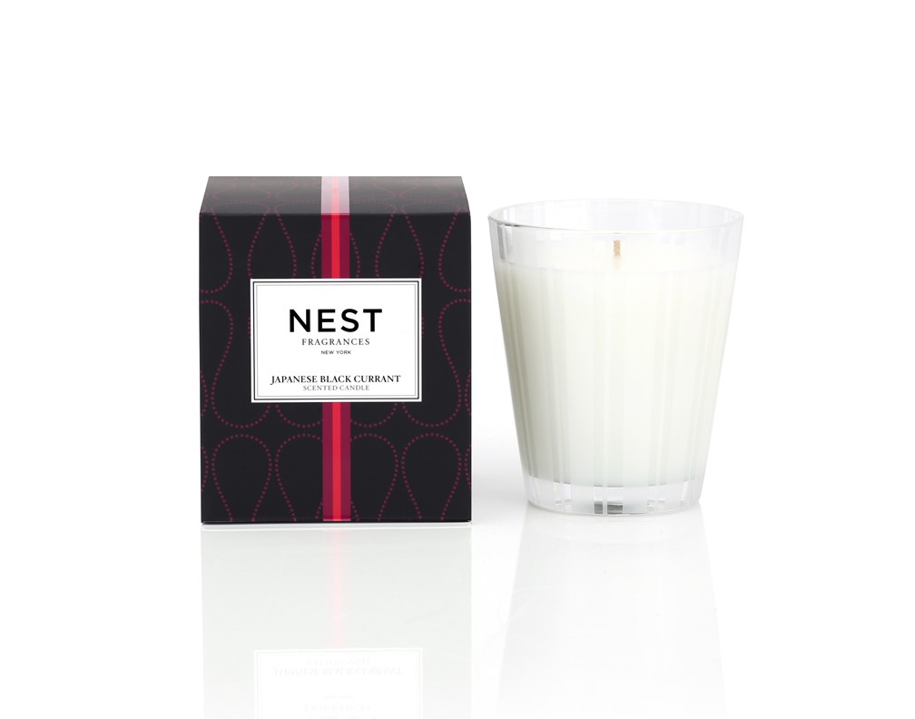 NEST Fragrances Classic Candle – Japanese Black Currant